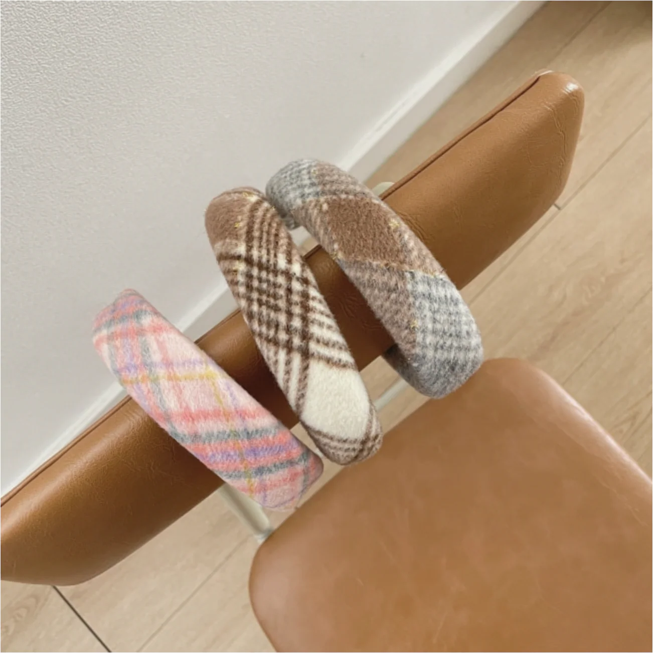 AMELIA Plaid padded headband - Image 7