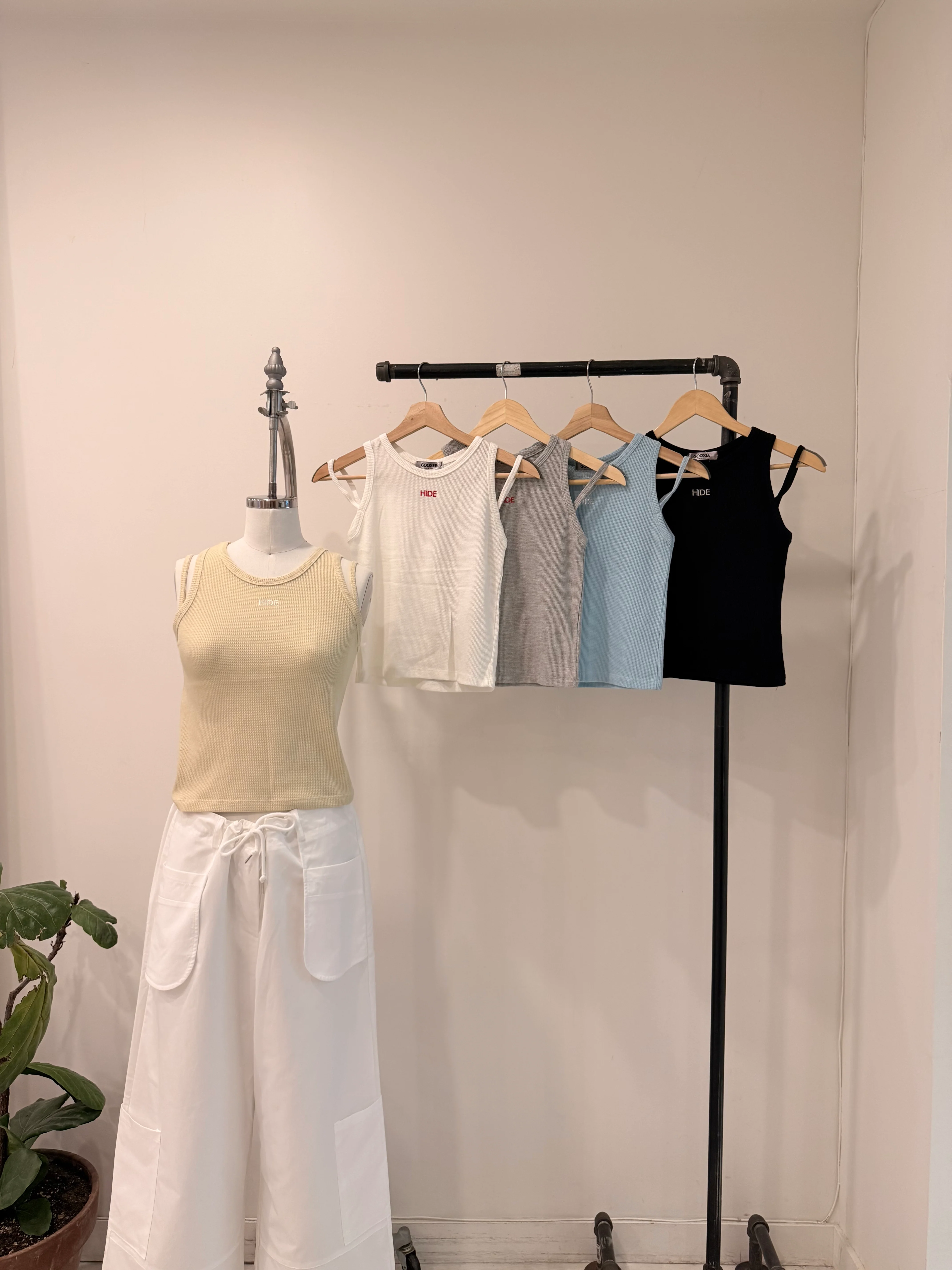 CASS Waffle ribbed tank - Image 14