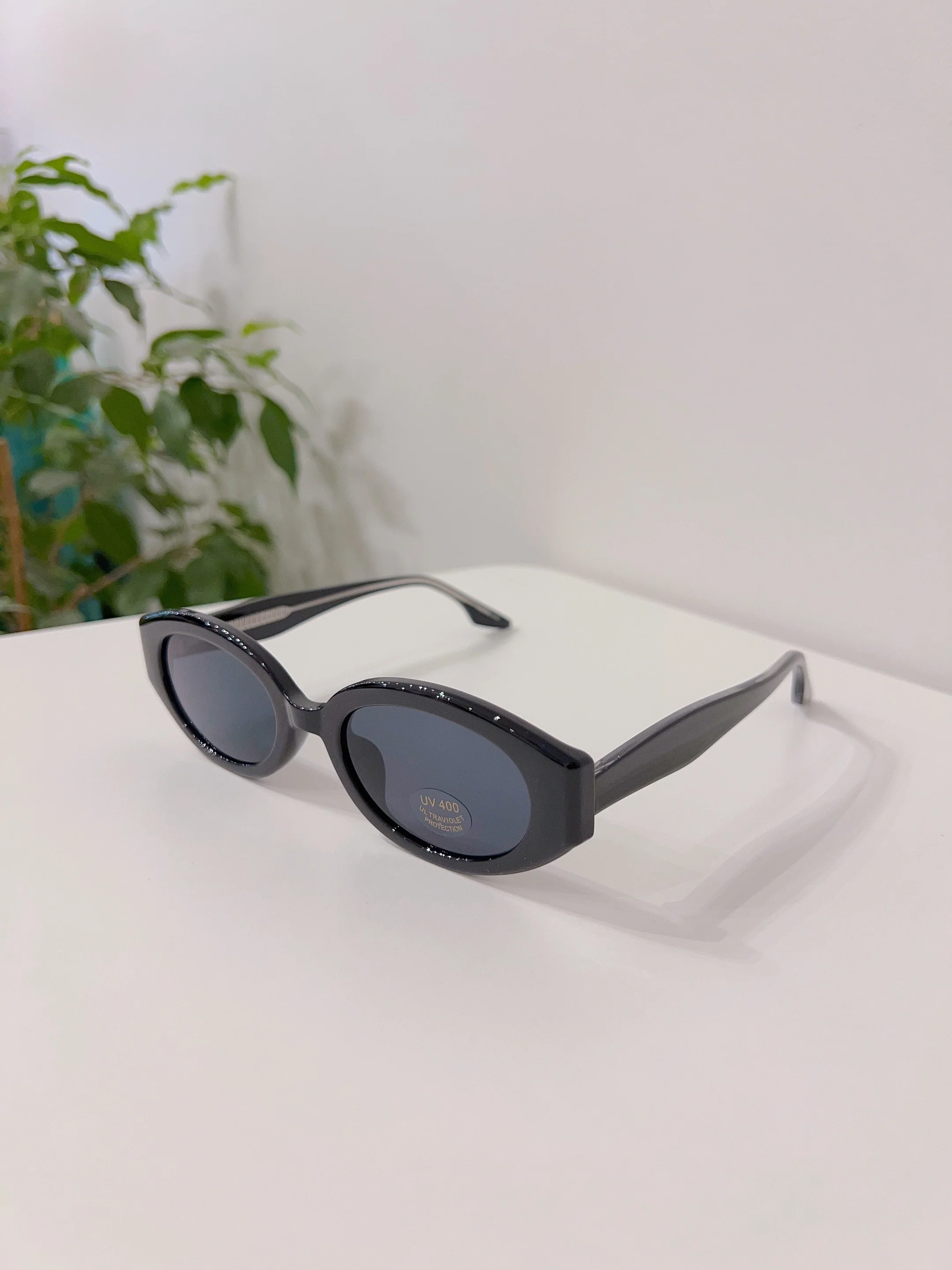 CATCH Oval shaped sunnies - Image 4