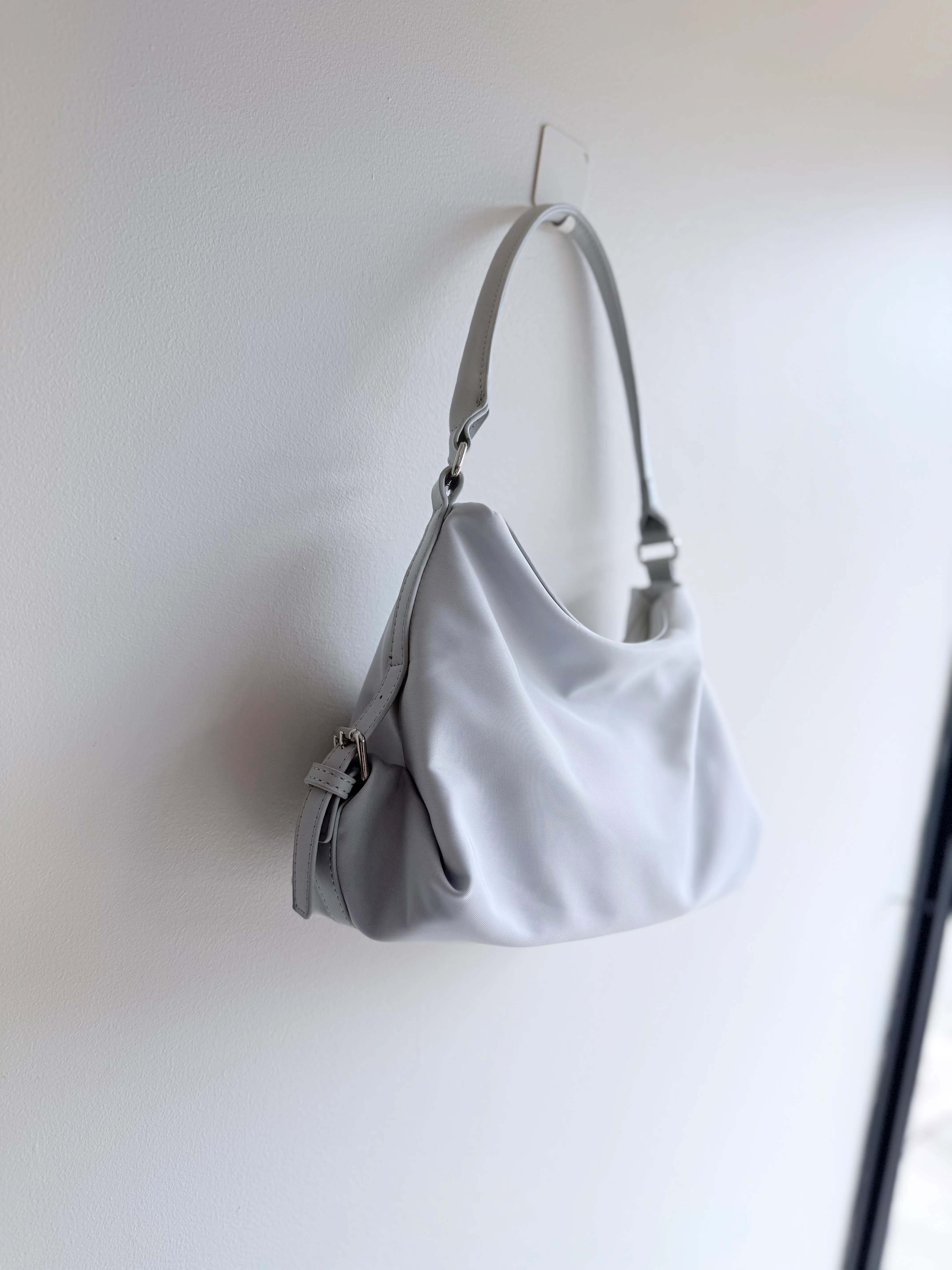 HOLD Nylon shoulder bag - Image 10