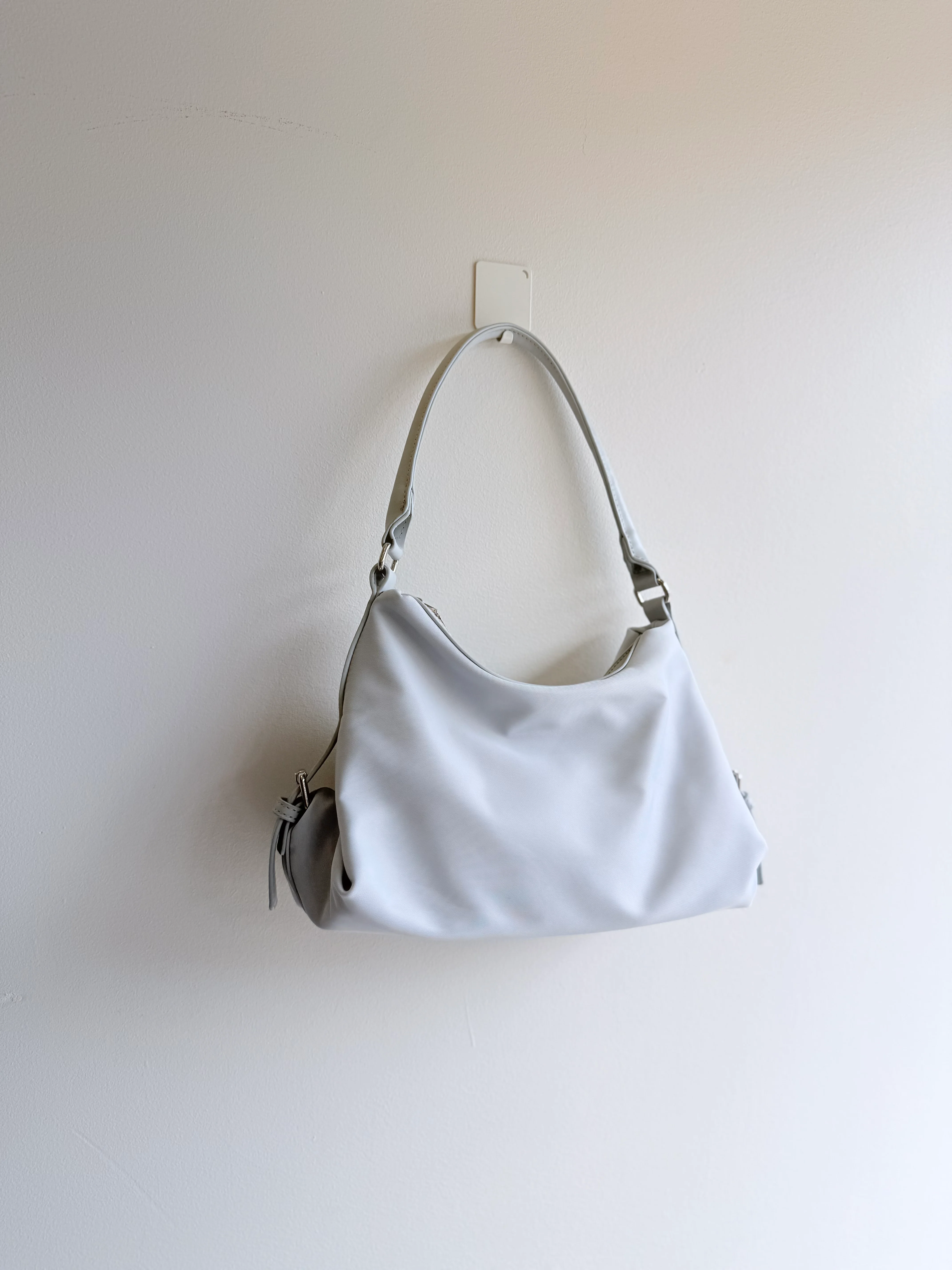 HOLD Nylon shoulder bag - Image 19