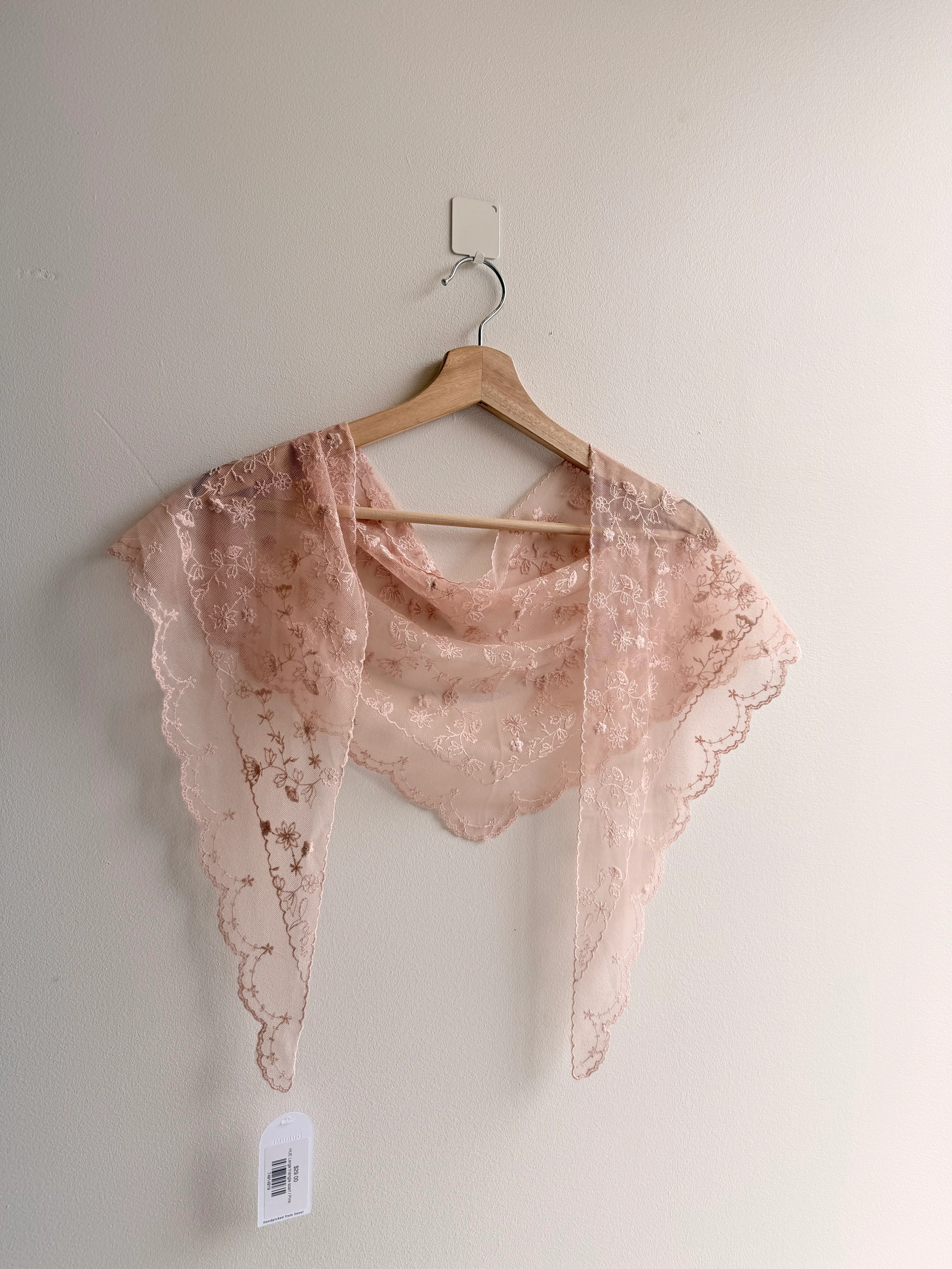 HUE Large triangle scarf - Image 6