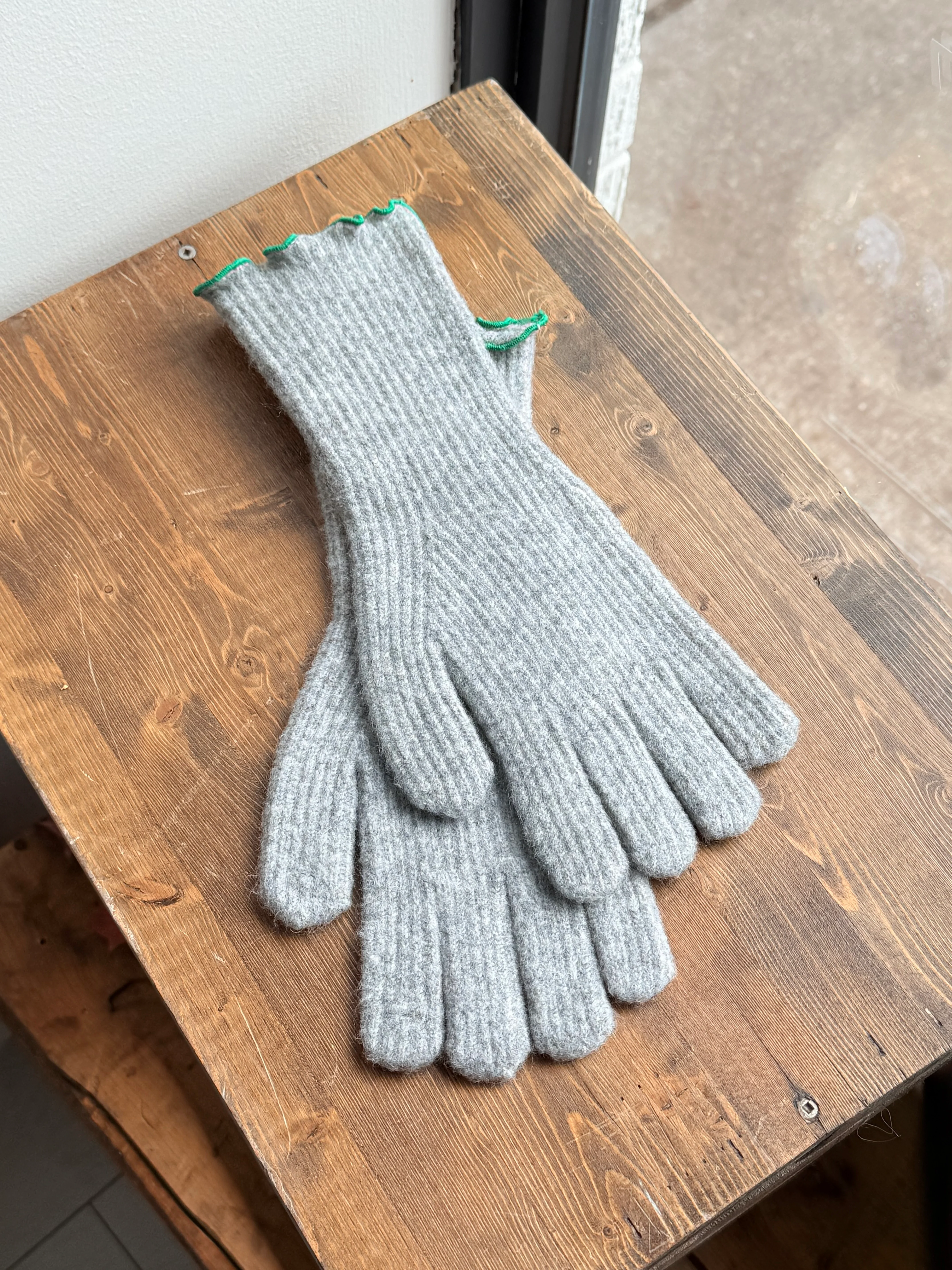 OVER Lettuce hem gloves - Image 13