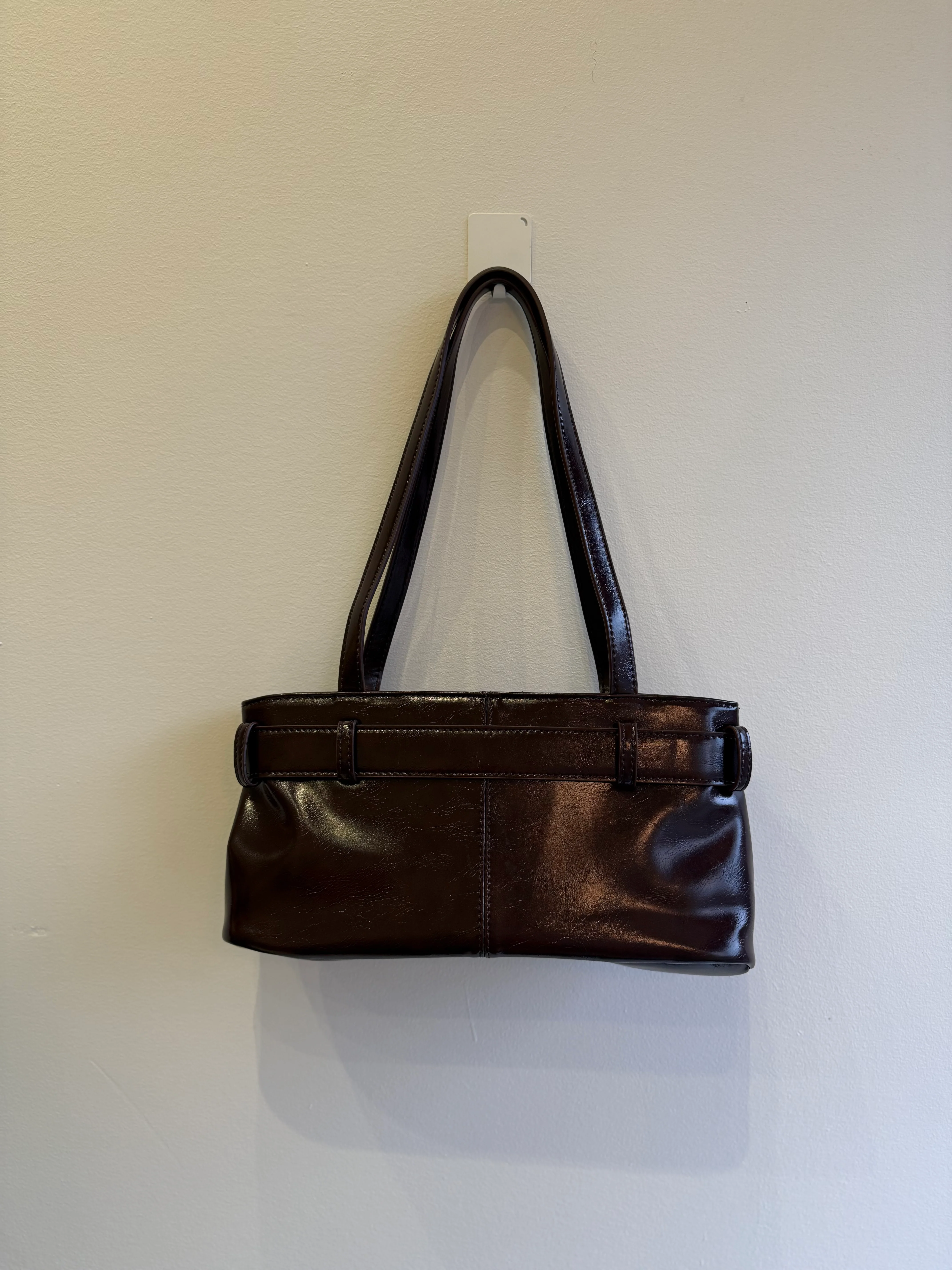 QUEST Belted shoulder bag - Image 12