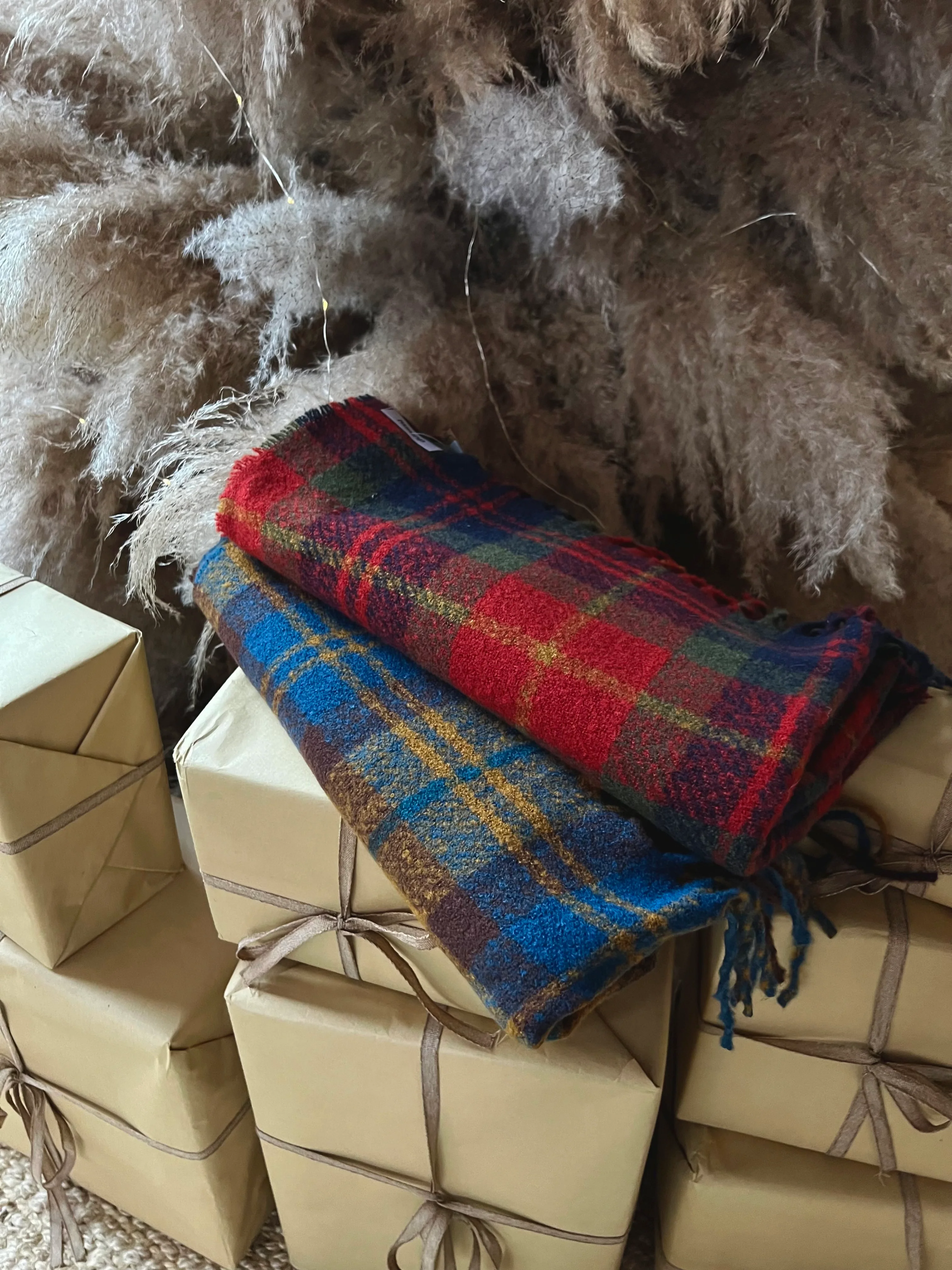 RANGE Plaid scarf - Image 4