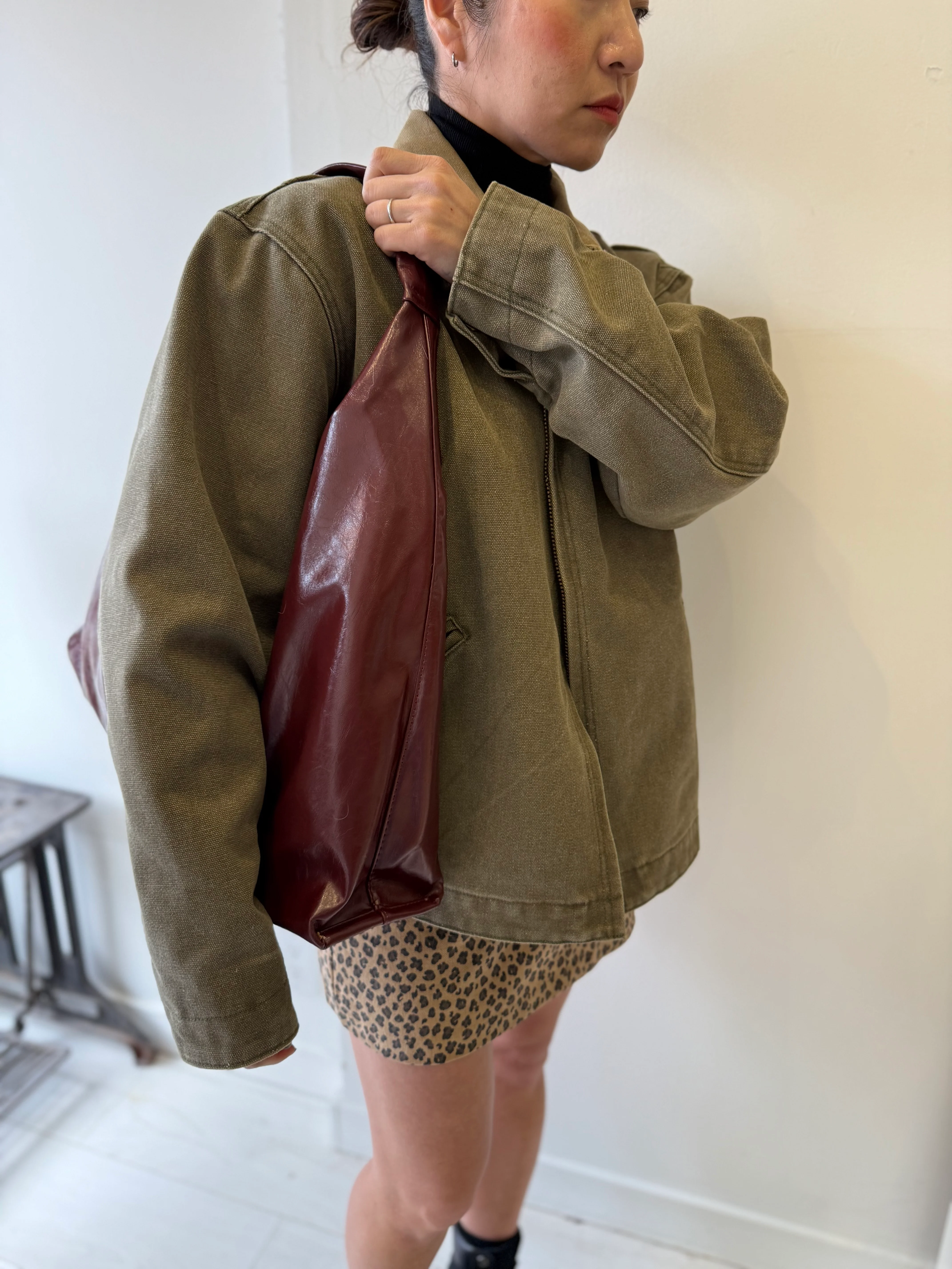 RAYA Oversized tote bag - Image 13