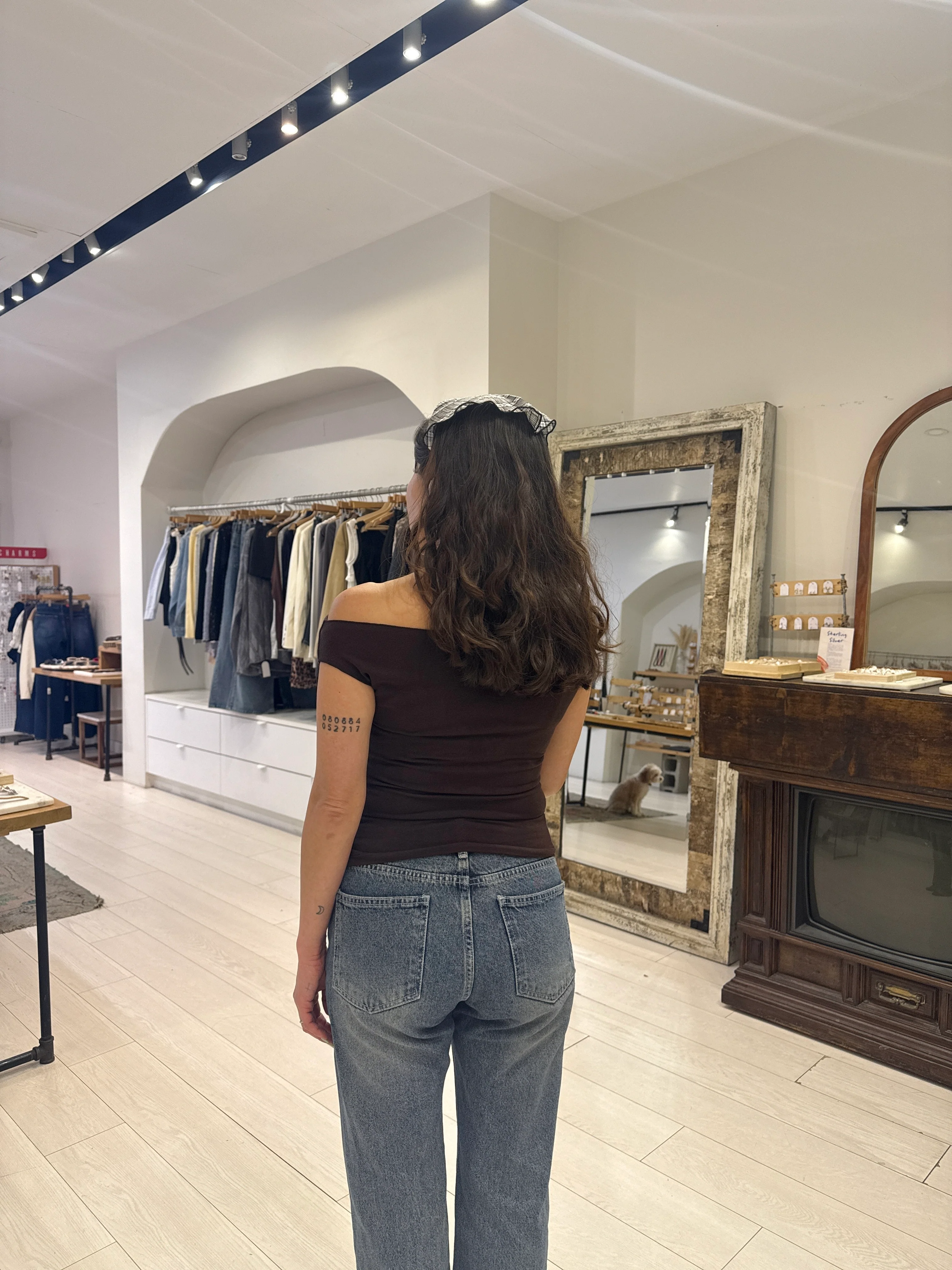WELL Off shoulder top - Image 4