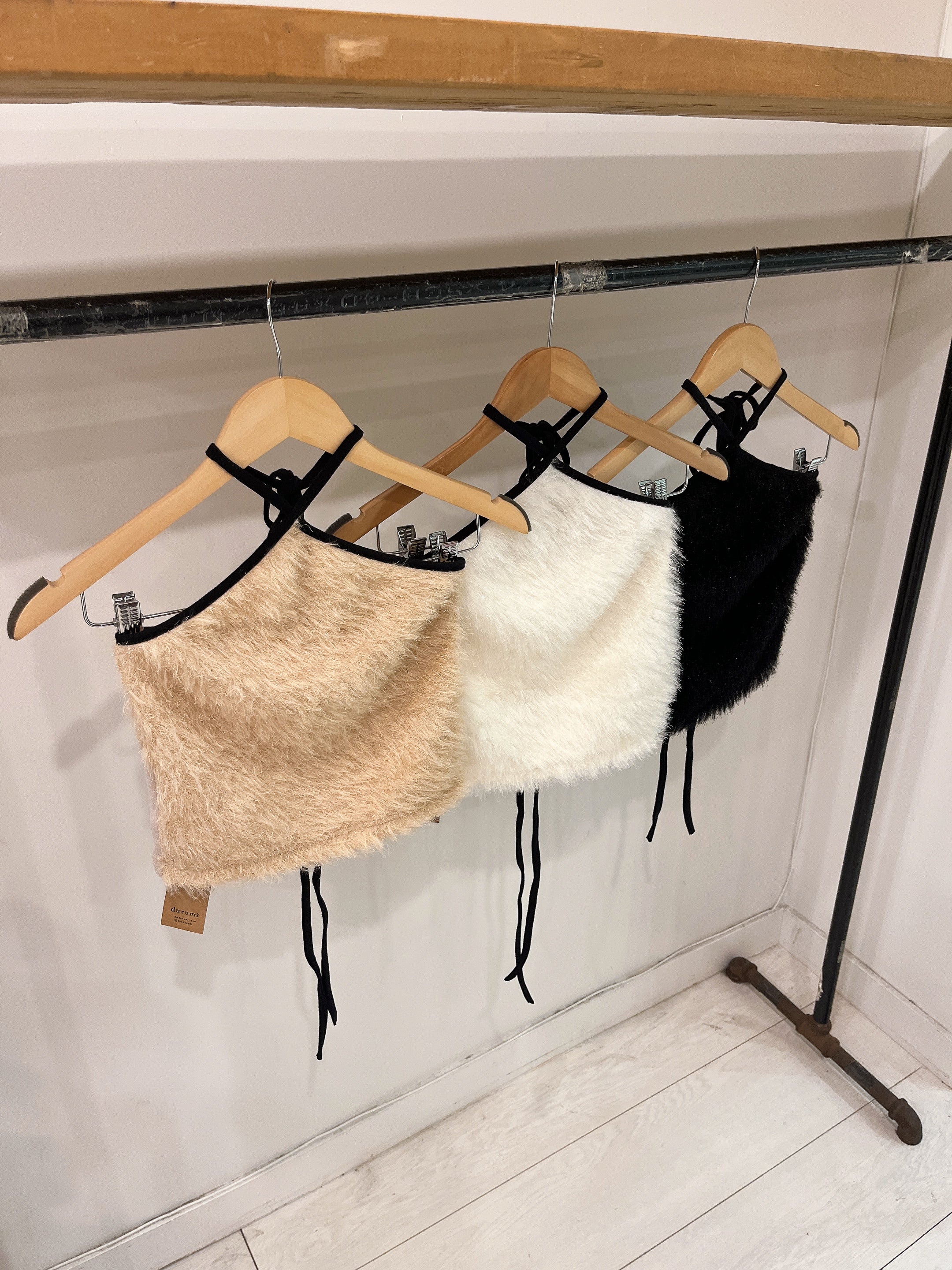 ZOE Fur halter top - Image 6
